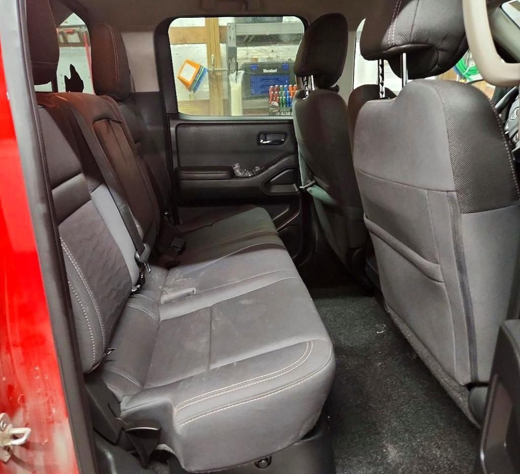 2022 Nissan Frontier s