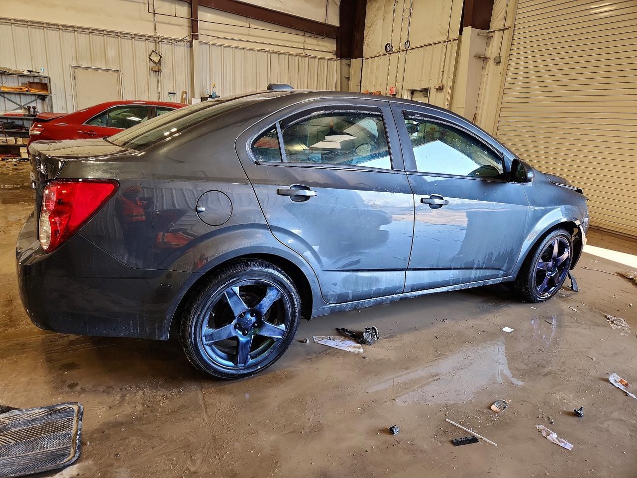2016 Chevrolet Sonic ls
