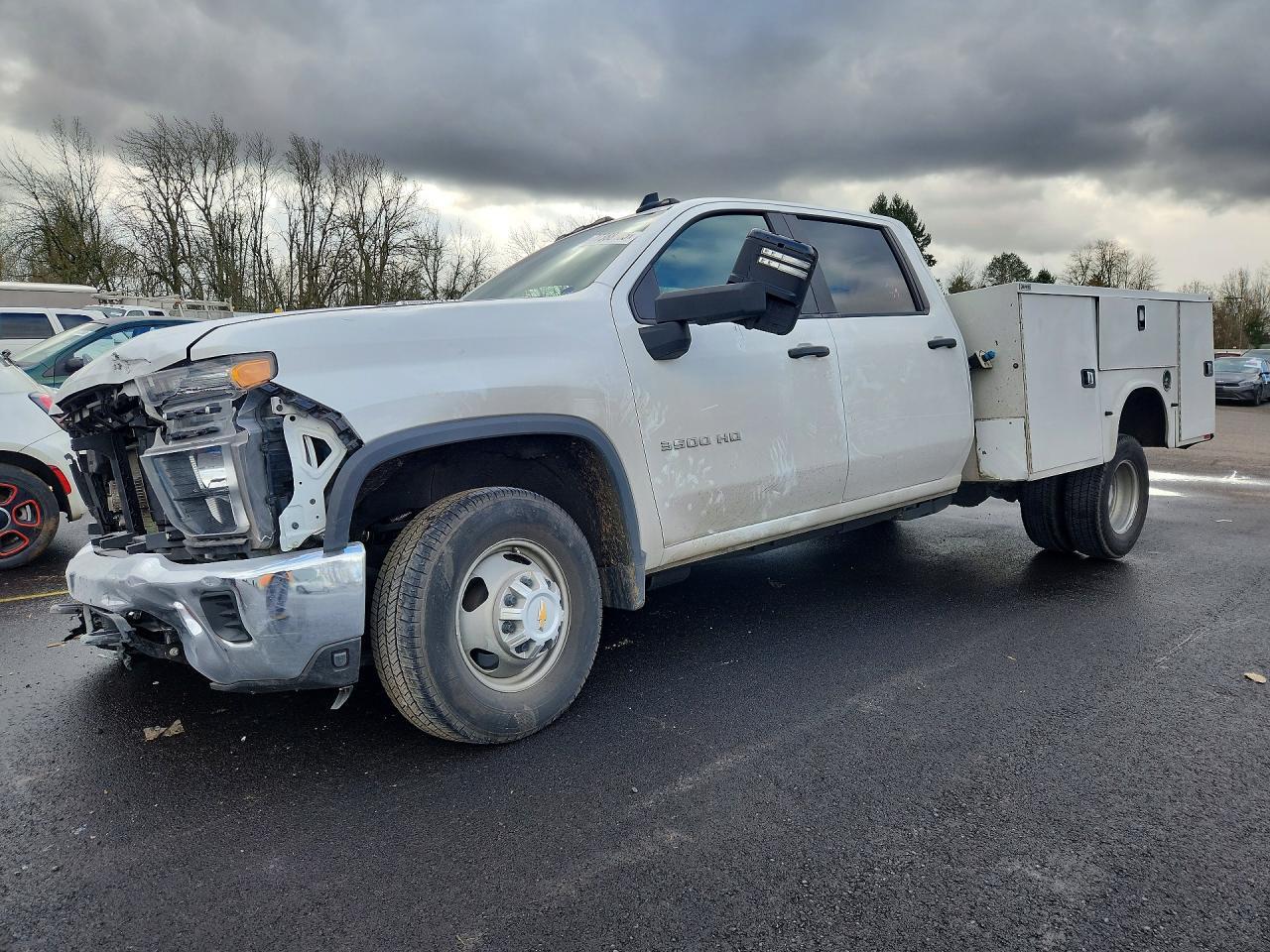 2024 Chev 3500