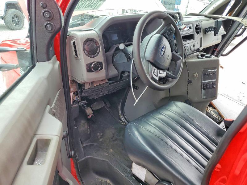 2025 Ford Econoline E450 Super Duty Cutaway Van