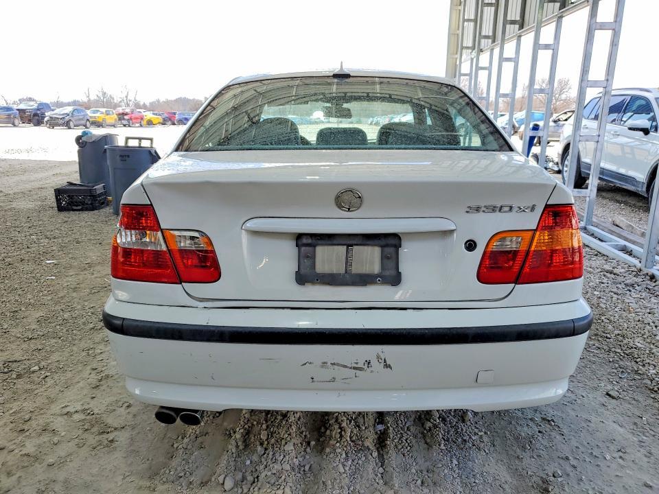 2004 BMW 330 xi