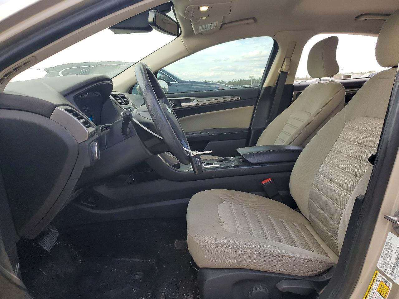 2019 Ford Fusion s