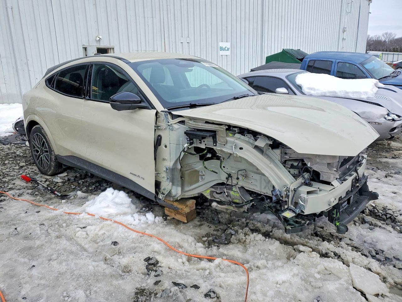 2025 Ford Mustang Mach-e Premium