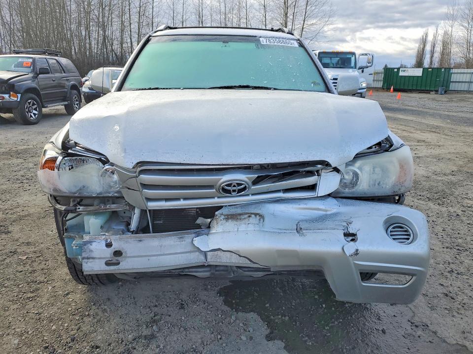 2005 Toyota Highlander Base