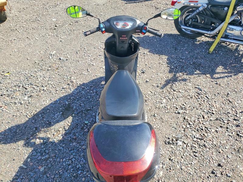 2025 Derb Moped