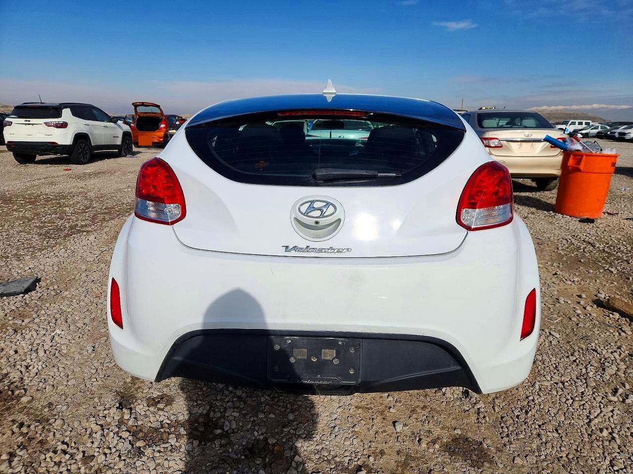 2017 Hyundai Veloster Base