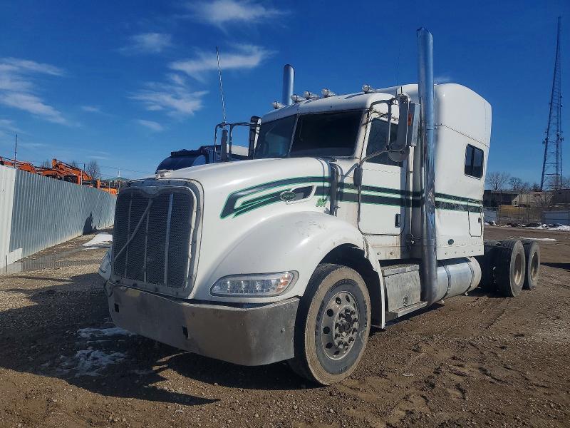 2007 Peterbilt 386 Semi Truck