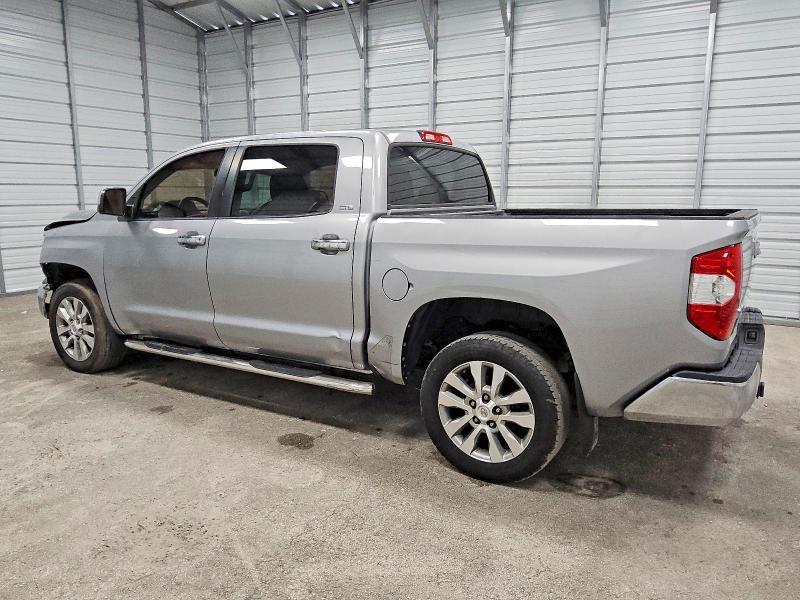 2017 Toyota Tundra SR5