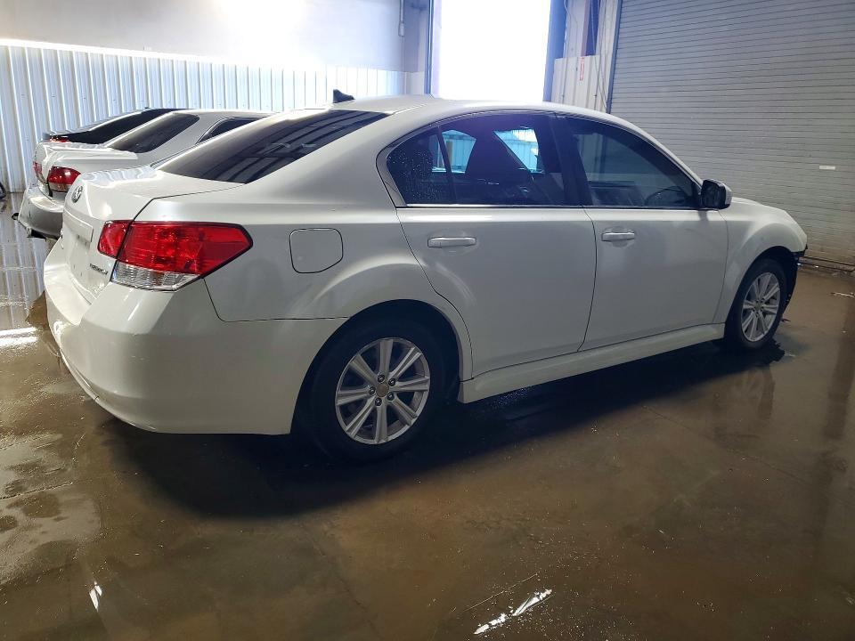 2011 Subaru Legacy 2.5i Premium