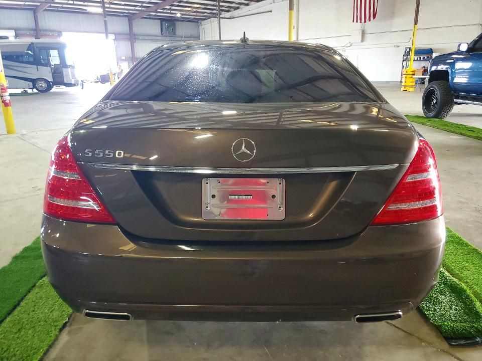 2010 Mercedes-Benz S 550