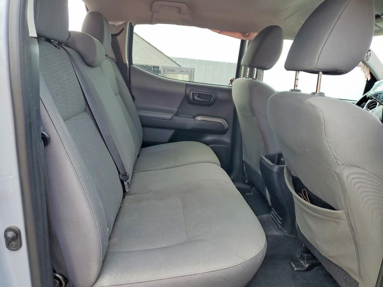 2019 Toyota Tacoma SR5 V6