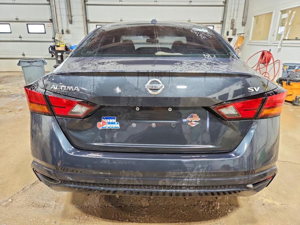 2021 Nissan Altima 2.5 sv