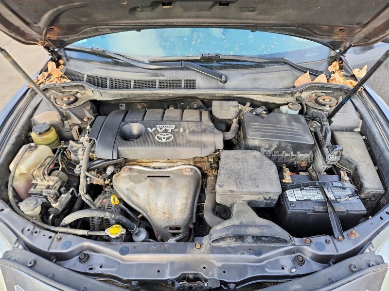 2010 Toyota Camry le