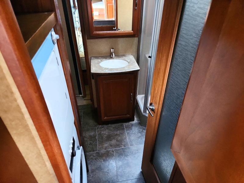 2013 Crosby 2013 Redwood Camper