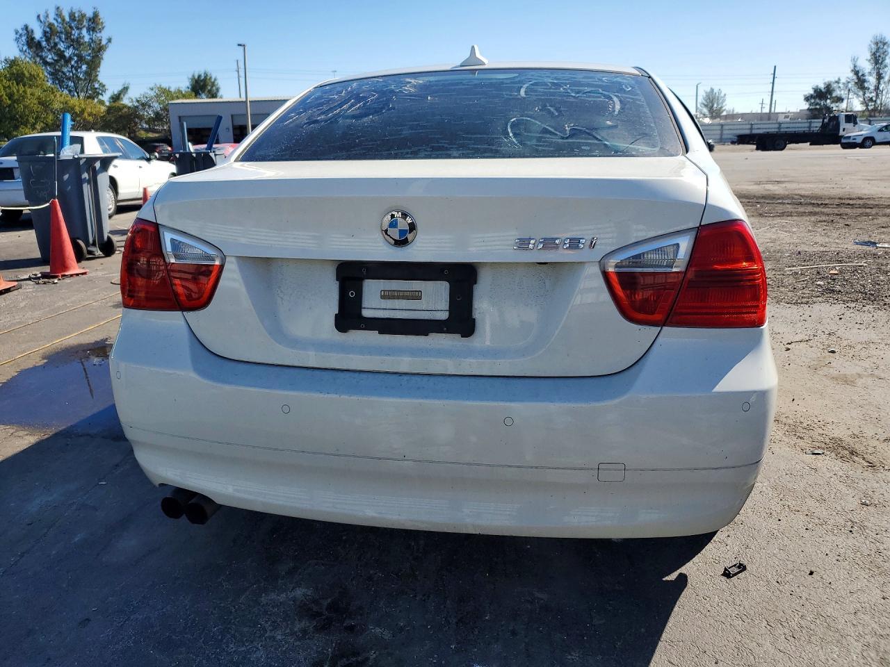2007 BMW 328 i