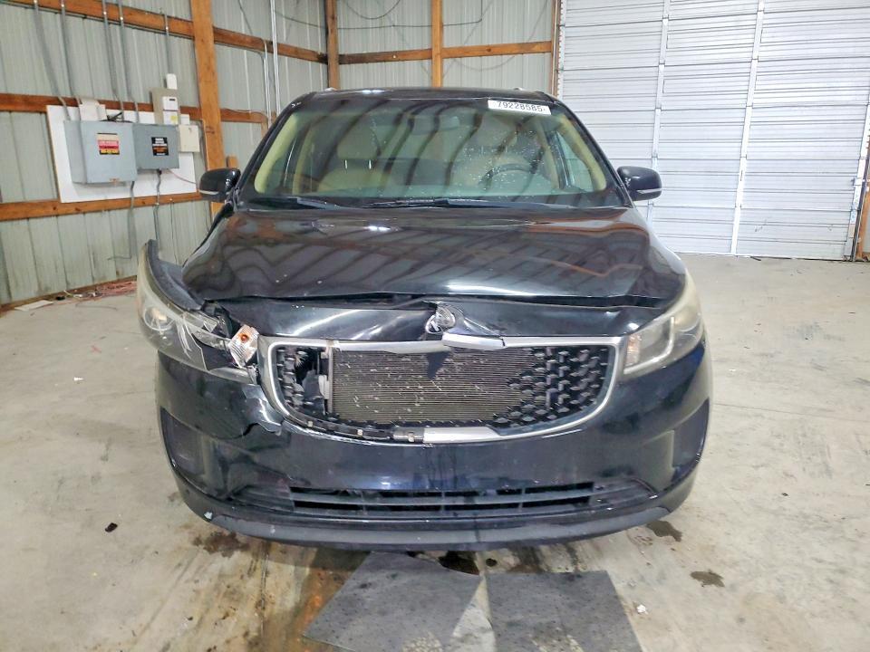 2015 KIA Sedona lx