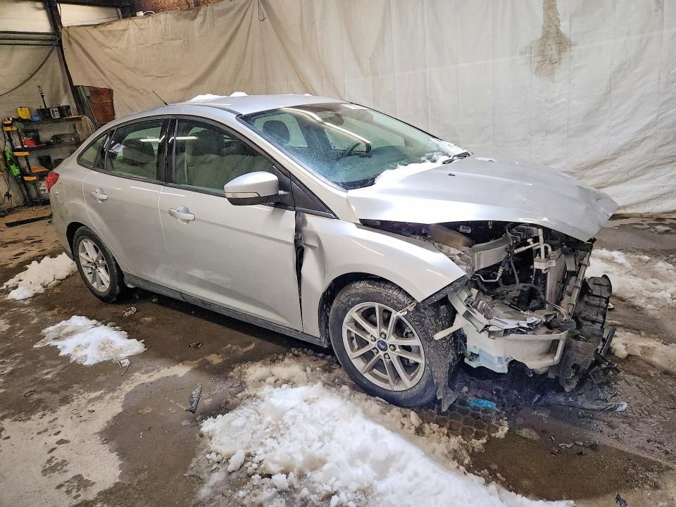 2016 Ford Focus se