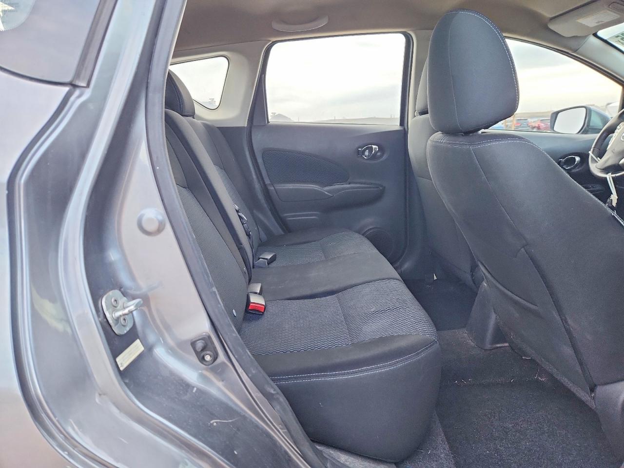 2016 Nissan Versa Note sv