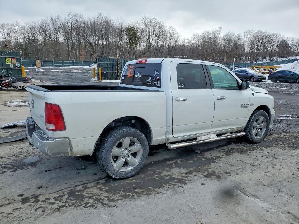 2016 Dodge Ram 1500 slt