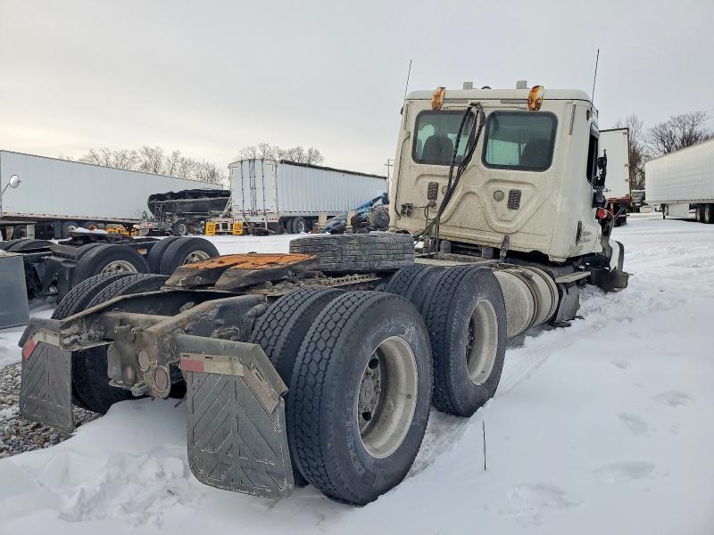 2013 Freigliner 2013 Freightliner Cascadia