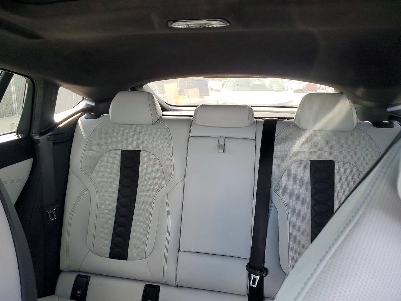 2022 BMW X6 m