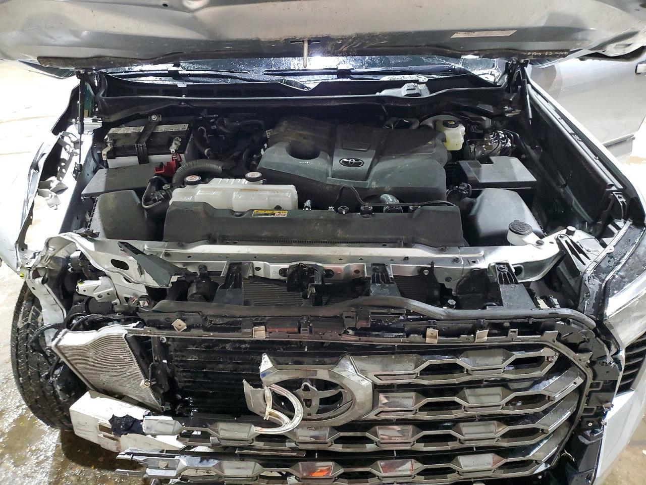 2025 Toyota Tundra Platinum
