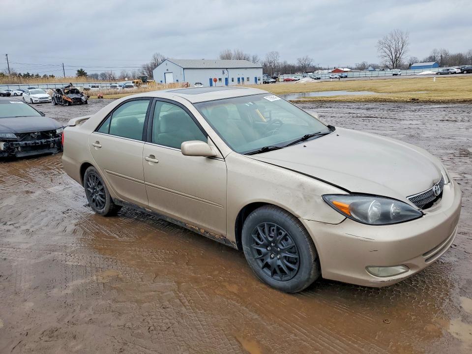 2004 Toyota Camry se