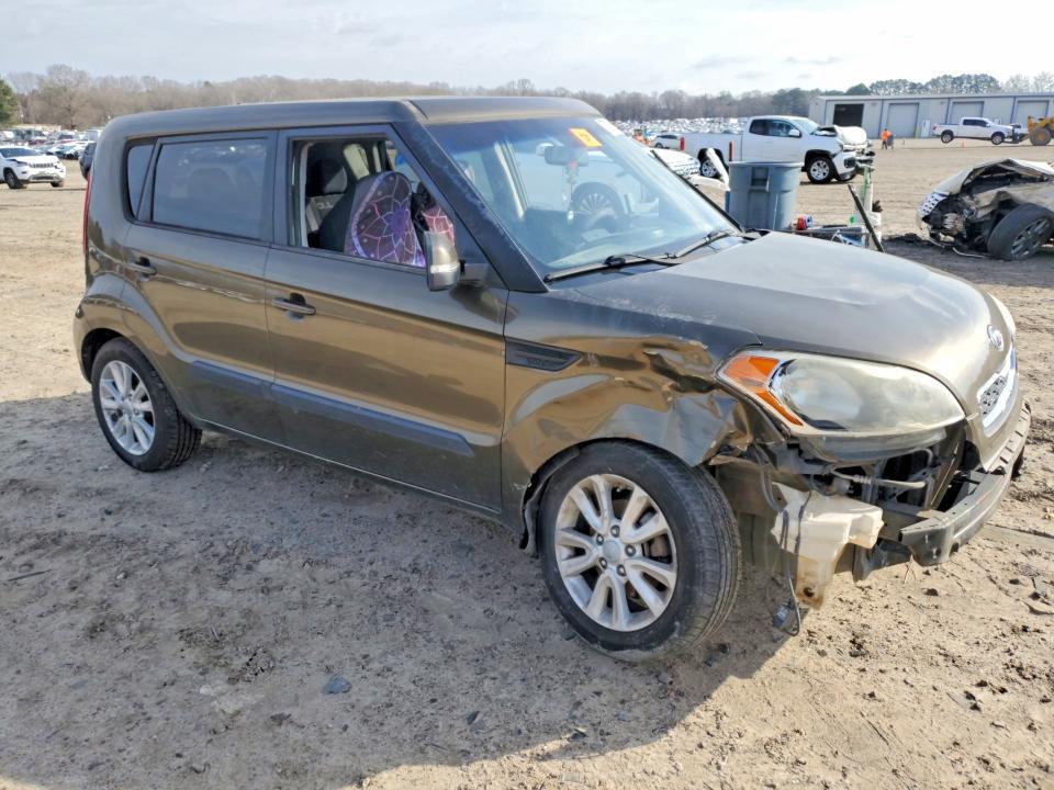 2012 KIA Soul +