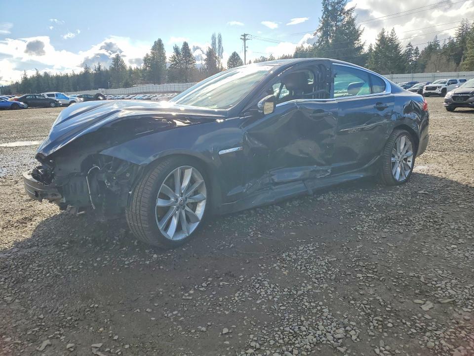 2013 Jaguar XF