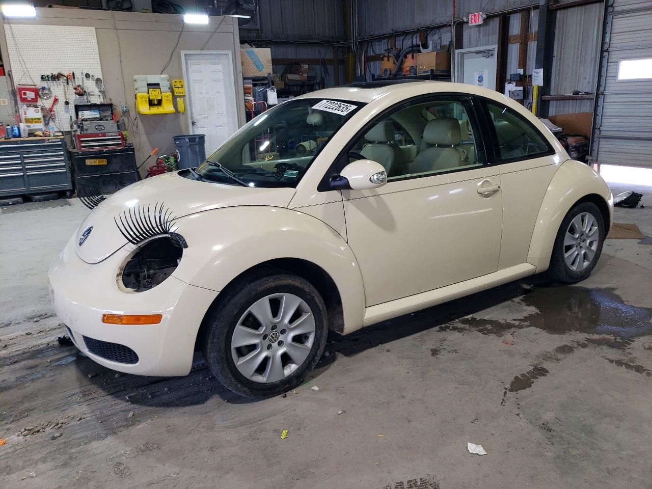 2008 Volkswagen New Beetle s