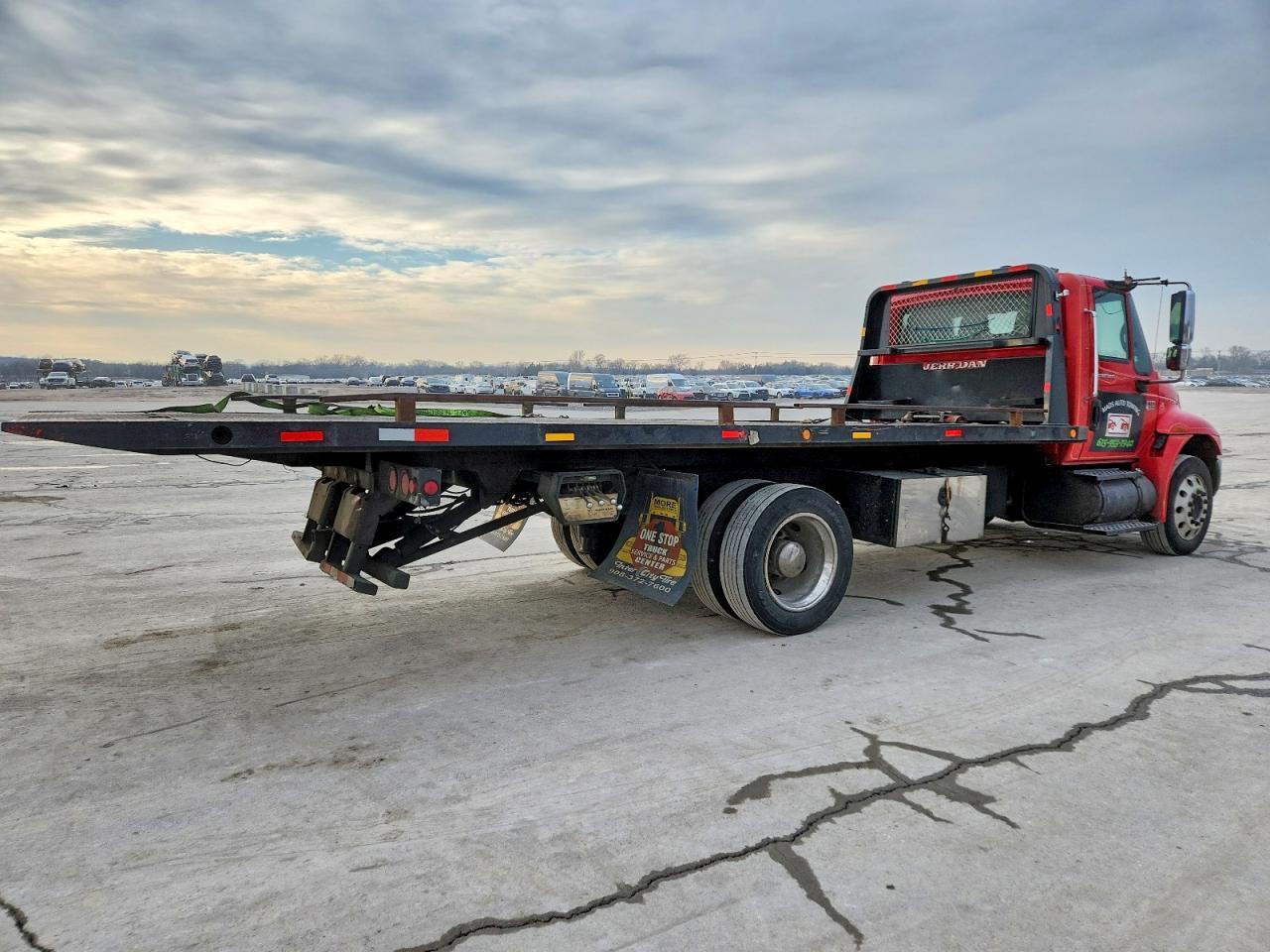 2003 International 4300 Rollback Truck