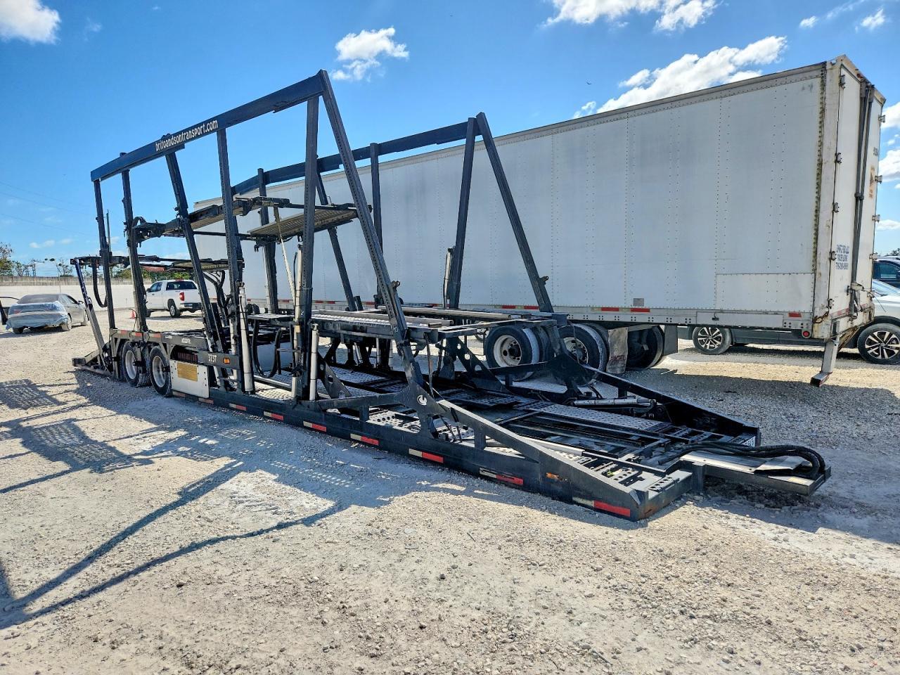 2014 Cottrell Car Carrier