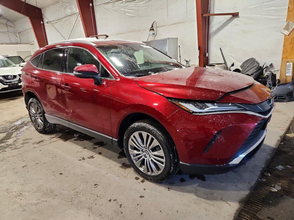 2022 Toyota Venza le