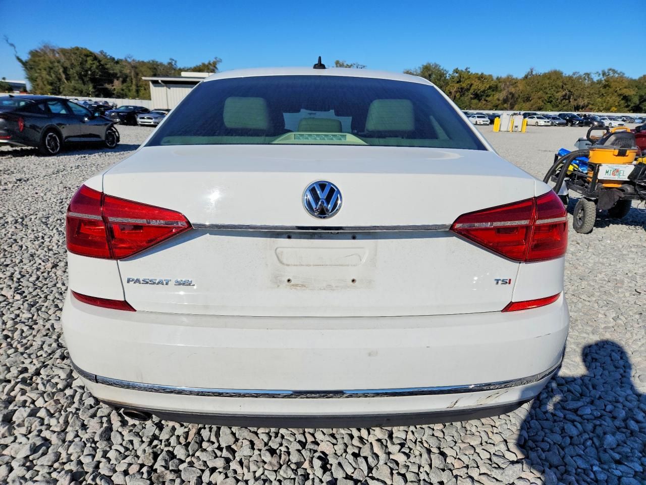 2016 Volkswagen Passat sel