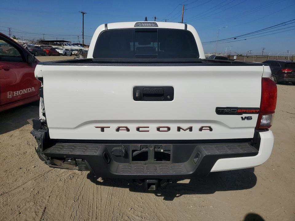 2017 Toyota Tacoma Double cab