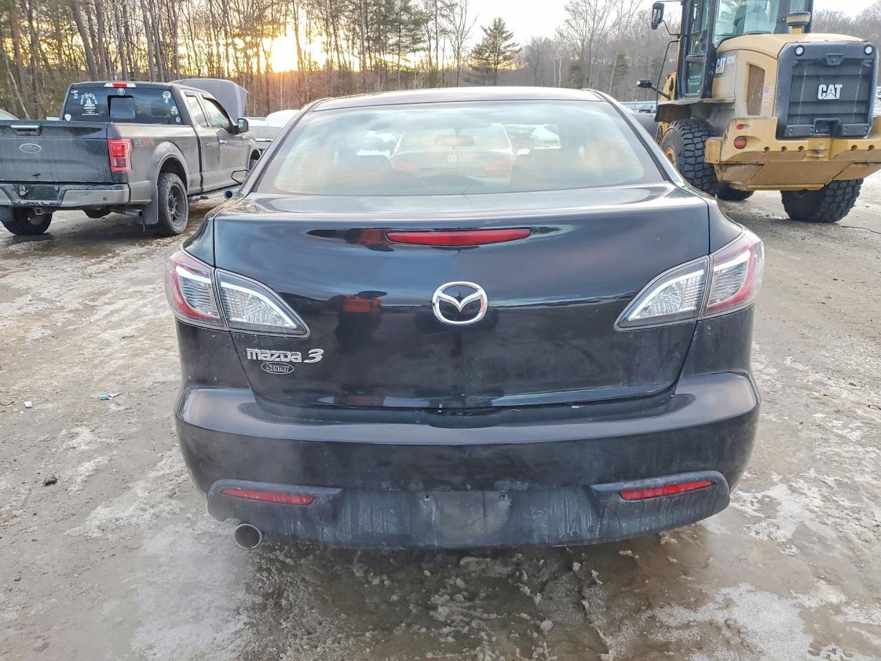 2011 Mazda 3 I