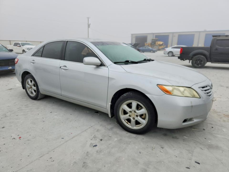 2009 Toyota Camry le