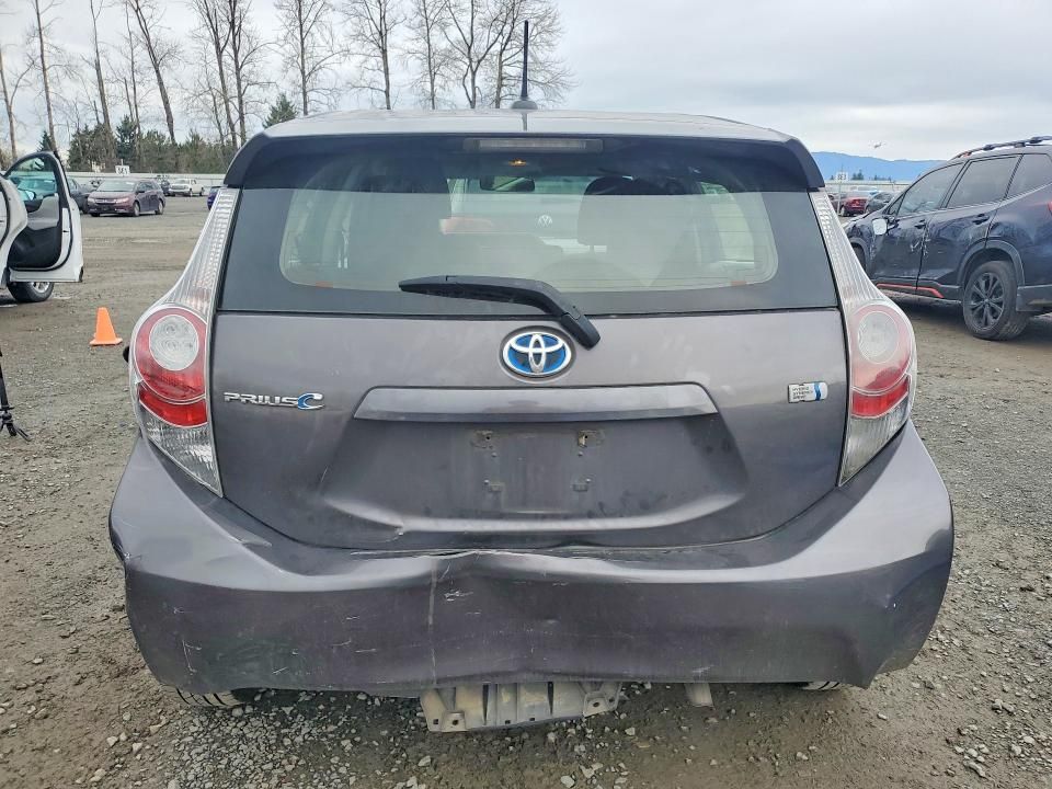 2013 Toyota Prius c