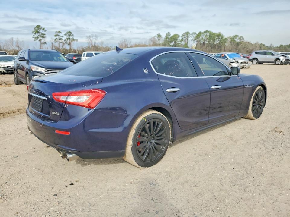 2015 Maserati Ghibli