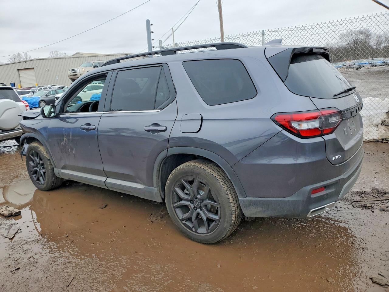 2025 Honda Pilot Touring