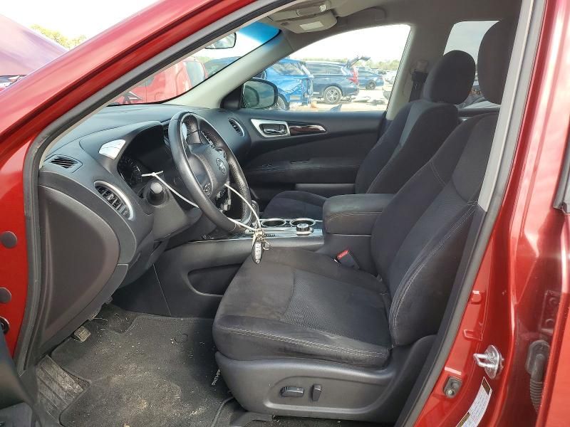 2014 Nissan Pathfinder s