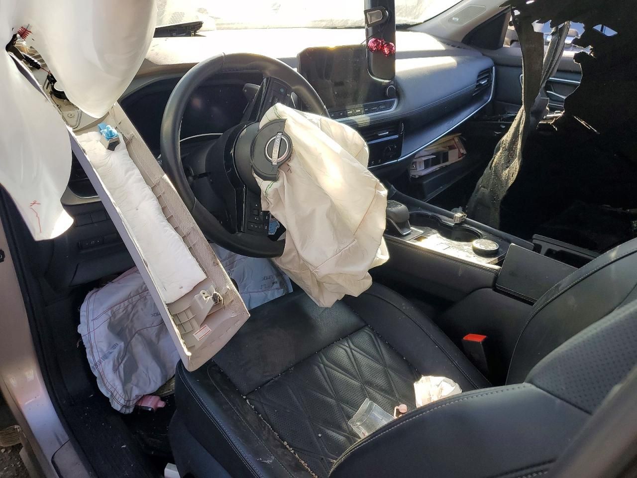 2022 Nissan Rogue Platinum