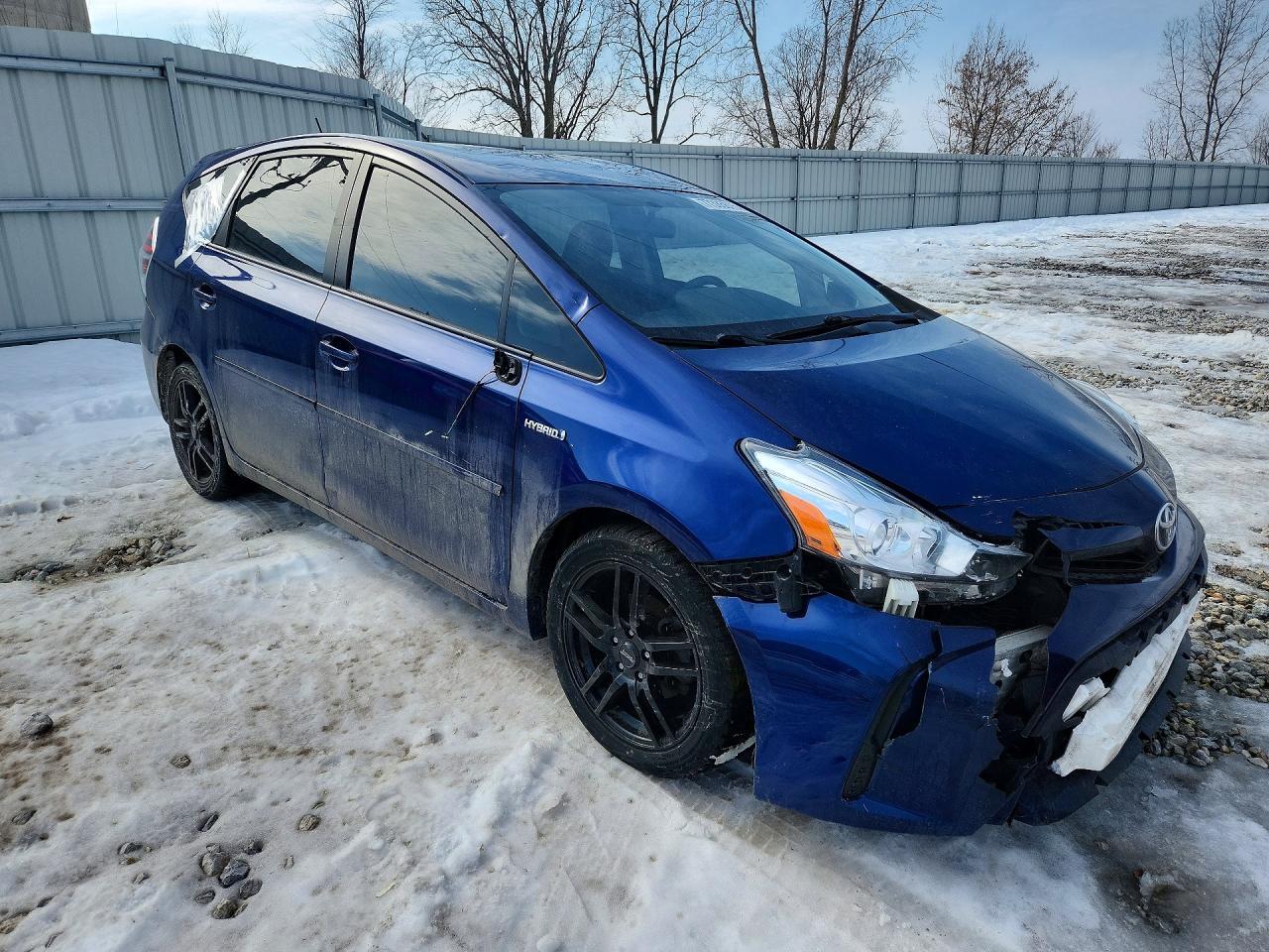 2015 Toyota Prius v