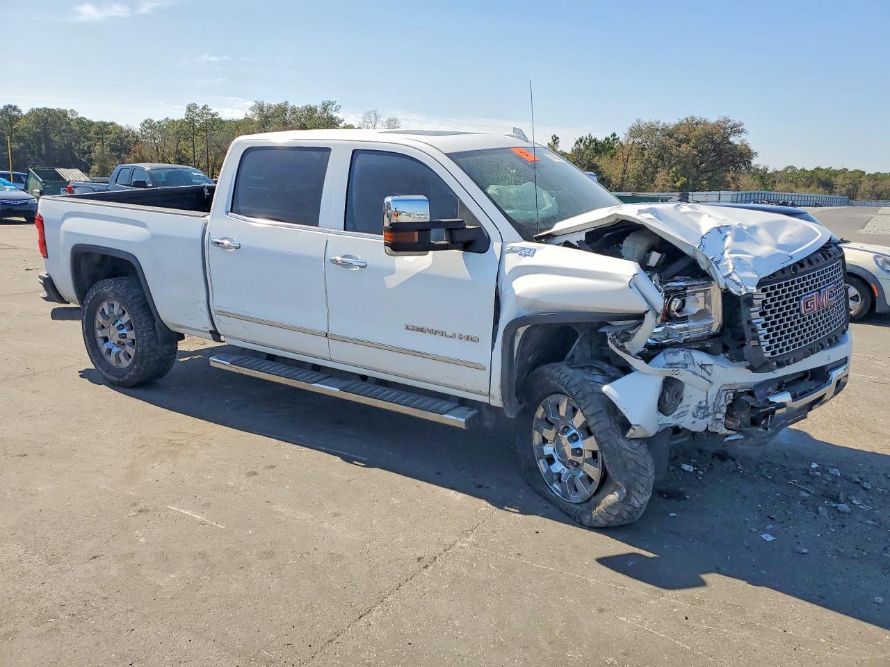 2016 GMC Sierra K2500 Denali