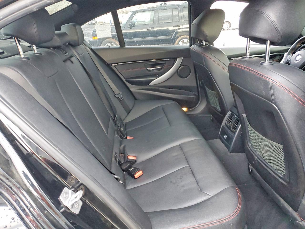 2018 BMW 330e