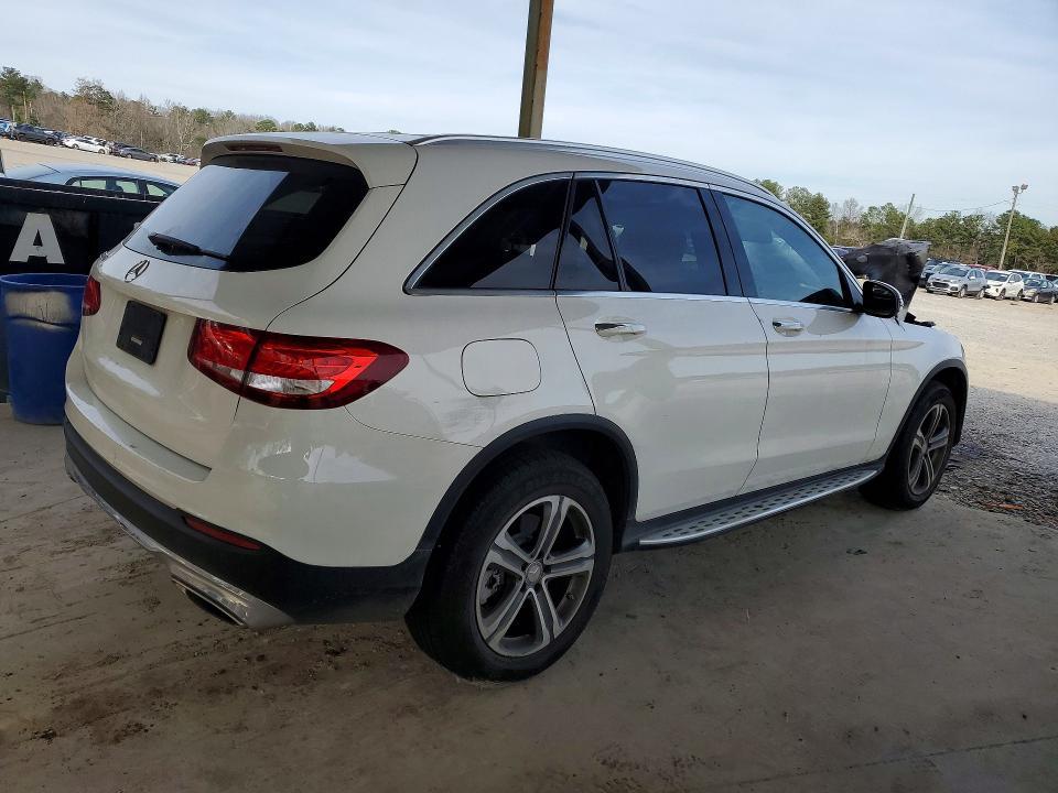 2016 Mercedes-Benz GLC