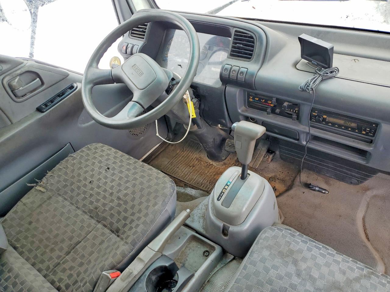 2006 Isuzu NPR BOX Truck