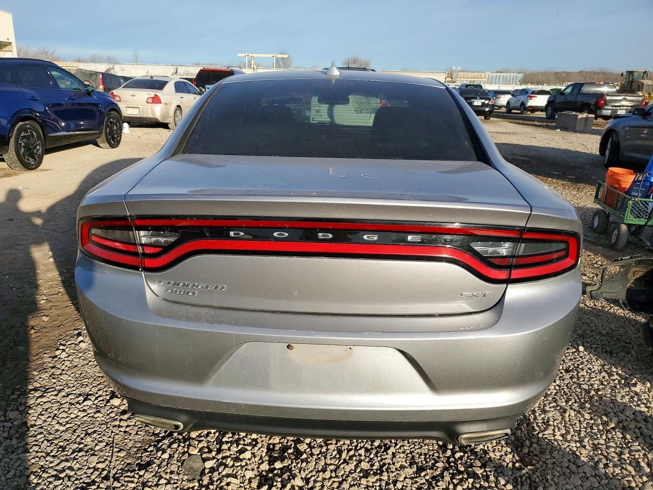 2016 Dodge Charger sxt