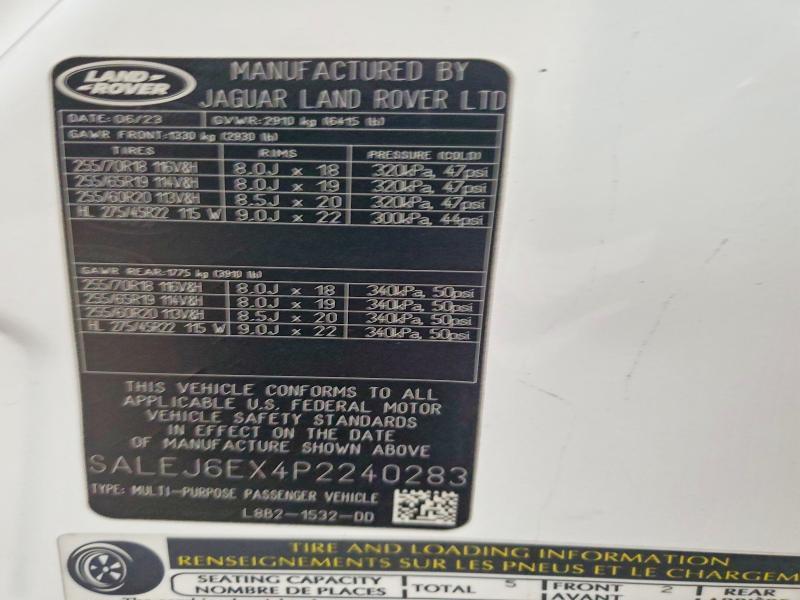 2023 Land Rover Defender 90 s