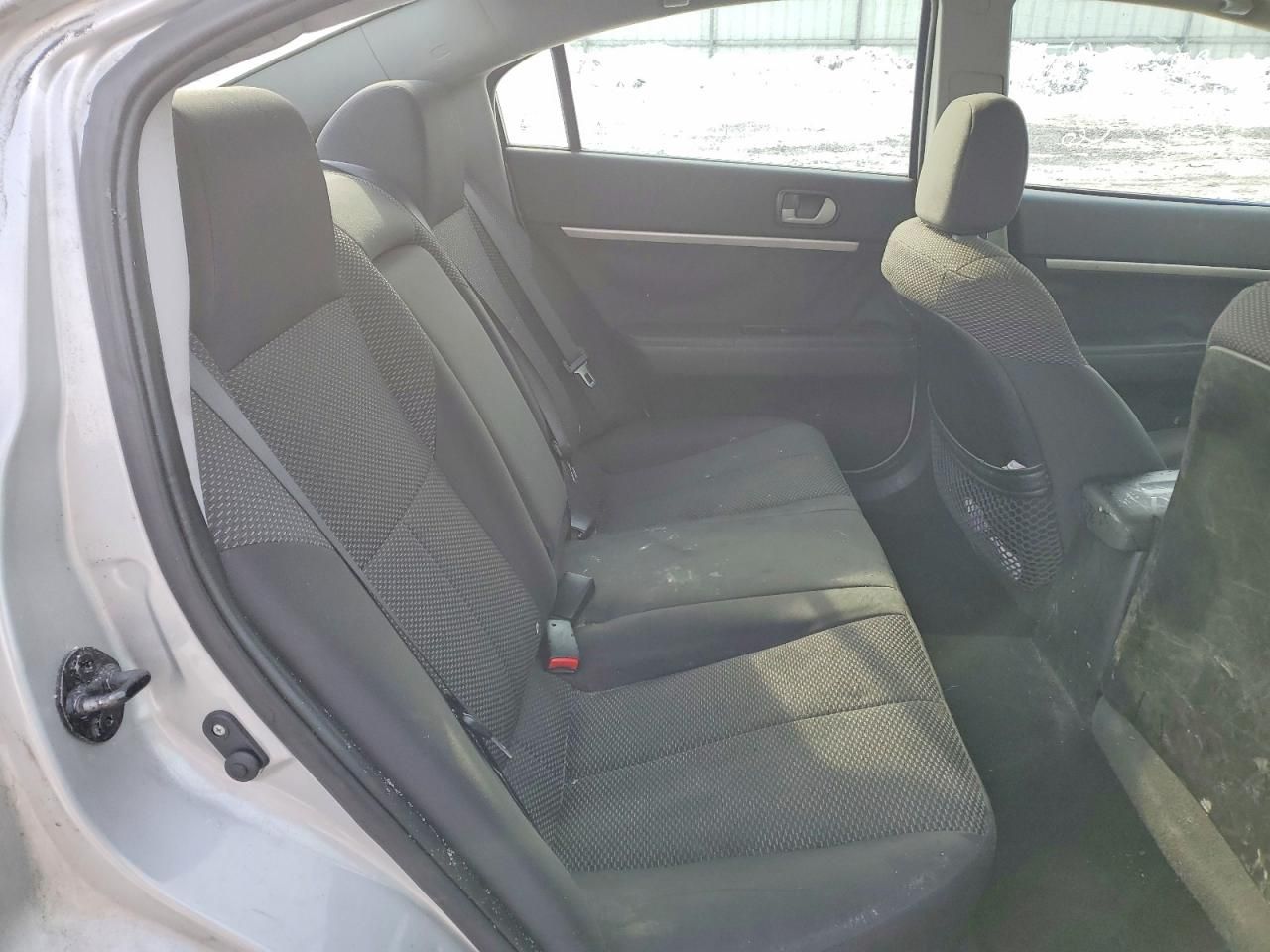 2012 Mitsubishi Galant fe